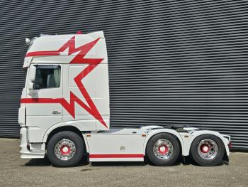 XF480 / 6x2/4 / LIFT STEERING AXLE