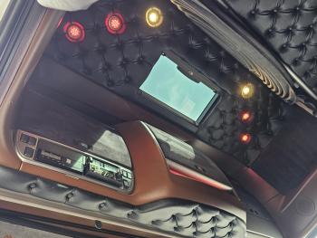 XF480 / 6x2/4 / LIFT STEERING AXLE