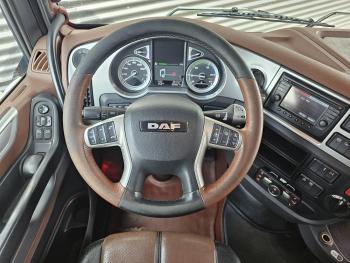 XF480 / 6x2/4 / LIFT STEERING AXLE