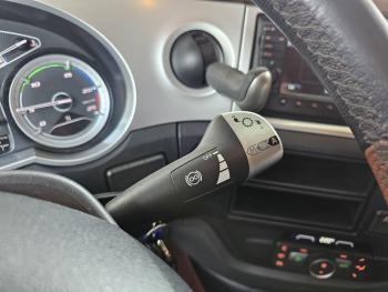 XF480 / 6x2/4 / LIFT STEERING AXLE