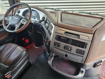 XF480 / 6x2/4 / LIFT STEERING AXLE