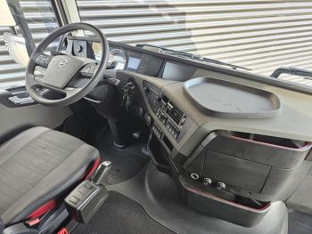 FH460 6x2/4 / NL-TRUCK / NIGHT-AIRCO / 617DKM