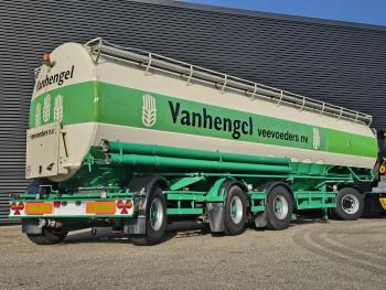 90 WSL 43-32 / BULK 9 COMPARTIMENTEN / 54 m3