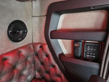 R580 V8 6x2 BOOGIE / SPECIAL INTERIOR