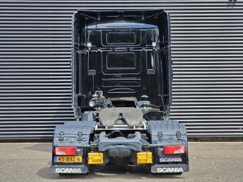 R450 6x2/4 / PUSHER / FULL-AIR