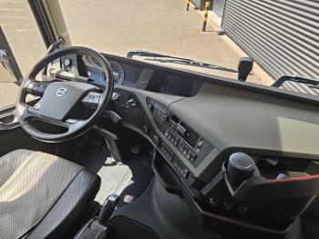 FH540 8X4 / HMF 28TM KRAN / CRANE / OPRIJ- MACHINETRANSPORT