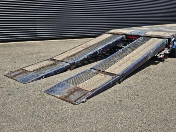 F-S43-1AAF / EXTENDABLE / HYDRAULIC RAMPS