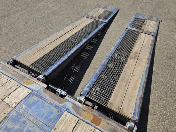 F-S43-1AAF / EXTENDABLE / HYDRAULIC RAMPS