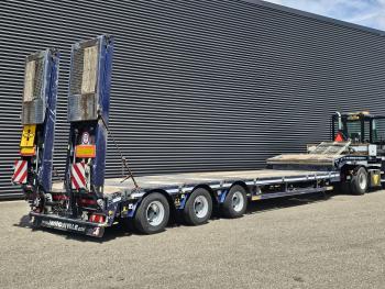 F-S43-1AAF / EXTENDABLE / HYDRAULIC RAMPS