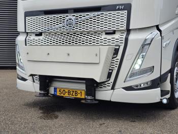 FH 460 8x2 PALFINGER PK100002 / JIB - LIER / TREKKER - BAKWAGEN