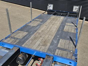 TV300LUE / 2 x UITSCHUIFBAAR / LIFTAS
