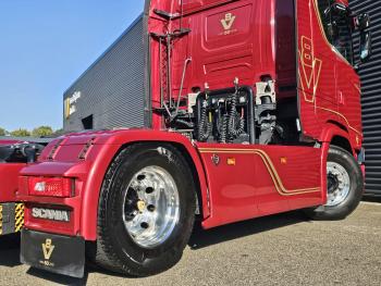 S580 V8 4x2 / 50 YEAR EDITION / PARKING COOLER / 2 TANKS
