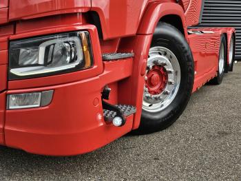 Scania R660 V8 6x2 BOOGIE / RETARDER / FULL AIR
