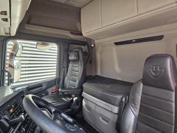 Scania R660 V8 6x2 BOOGIE / RETARDER / FULL AIR