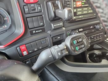 Scania R660 V8 6x2 BOOGIE / RETARDER / FULL AIR
