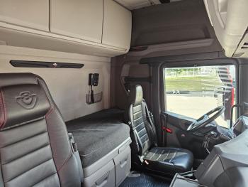 Scania R660 V8 6x2 BOOGIE / RETARDER / FULL AIR