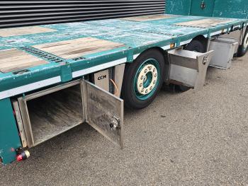 R450 8x2 / HMF 60TM / CRANE / KRAN