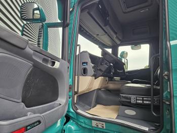 Scania R450 8x2 / HMF 60TM / CRANE / KRAN