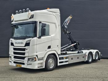 R580 V8 6x2 / HOOKLIFT / HAAKARM / ABROLKIPPER