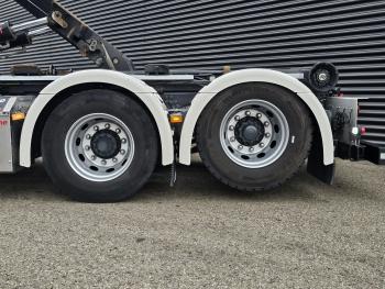 R580 V8 6x2 / HOOKLIFT / HAAKARM / ABROLKIPPER
