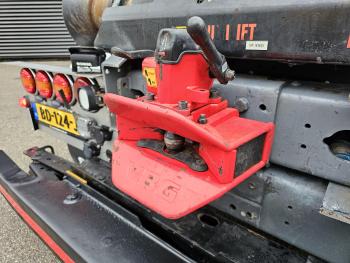 R580 V8 6x2 / HOOKLIFT / HAAKARM / ABROLKIPPER