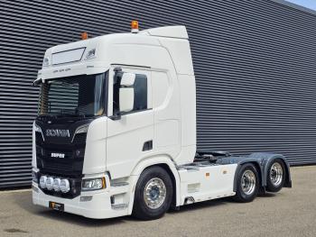 R580 / V8 / FULL AIR / 6X2 / RETARDER / BOOGIE
