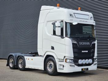 R580 / V8 / FULL AIR / 6X2 / RETARDER / BOOGIE