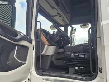 R580 / V8 / FULL AIR / 6X2 / RETARDER / BOOGIE