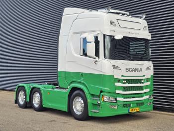R450 6x2/4 / LIFT STEERING AXLE / RETARDER /FULL AIR