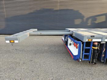 FH 500 8x2 / HMF 70 tm CRANE + JUMBO TRAILER