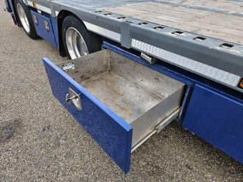 FH 500 8x2 / HMF 70 tm CRANE + JUMBO TRAILER