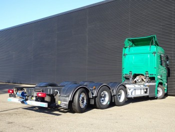 R580 V8 /8x4*4 / CHASSIS 875CM LENGHT