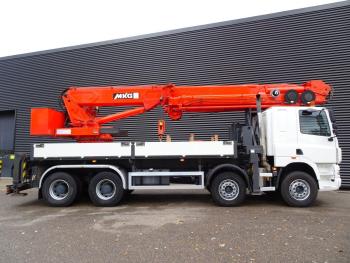 CF 85.380 8x4 / MKG - DACH - ROOF / MONTAGE CRANE / KRAN