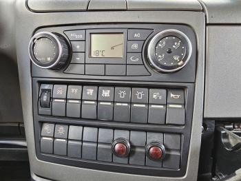 TGS 35.400 / 8x4-4 / CONTAINER SYSTEM / PALFINGER Z CRANE