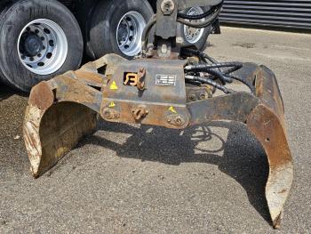 TGS 35.400 / 8x4-4 / CONTAINER SYSTEM / PALFINGER Z CRANE